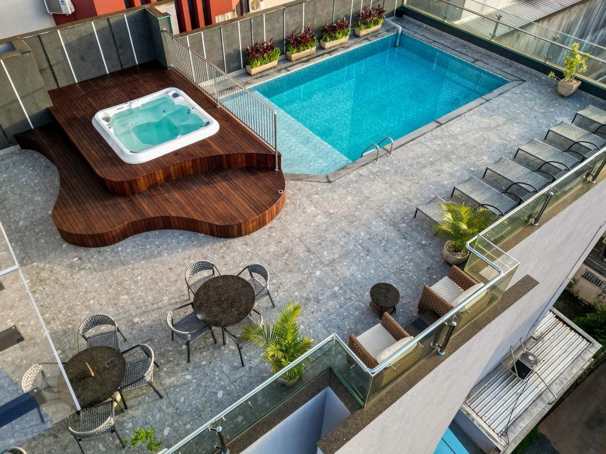 Del Rey Quality Hotel ฟอสดูอีกวาซู ภายนอก รูปภาพ